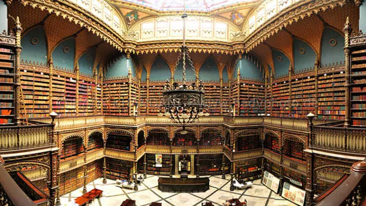 Gabinete Real Português